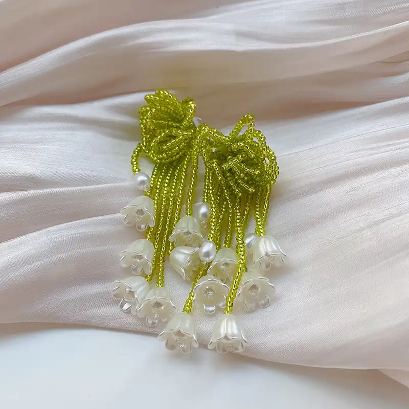 Green beaded orchid bell flower tassel earrings hand-woven retro temperament earrings