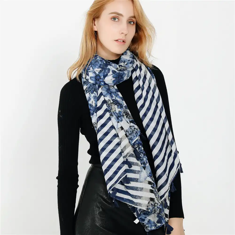 Spring and summer fashion European and American street wild light floral fringed fringed scarf