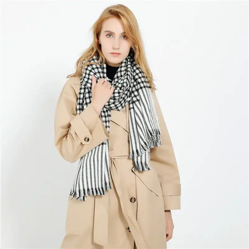 Autumn and winter street simple plaid pattern warm scarf shawl female