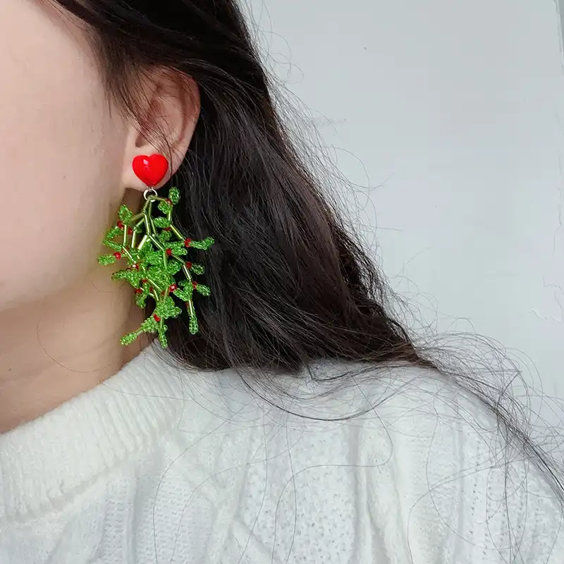 Field small flower beaded earrings with exaggerated personality and color matching female ear accessories