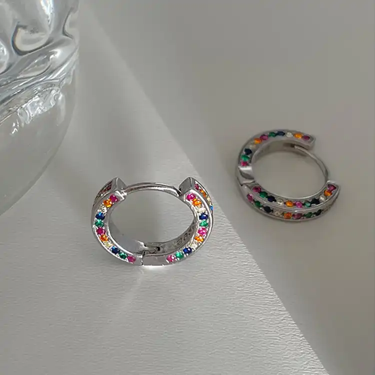 Color Diamond Metal Earrings Female Personality Simple Fashion Stud Earrings