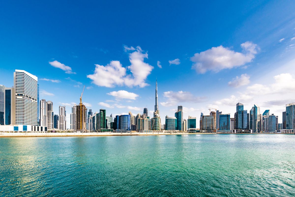 Why More Buyers in Dubai Are Choosing Certainty Over Speculation?