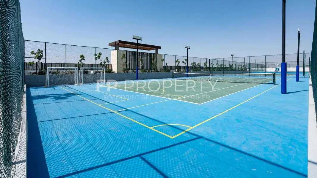 Residential Corner Plot | Free Hold | Close to Facilities | Prime Location