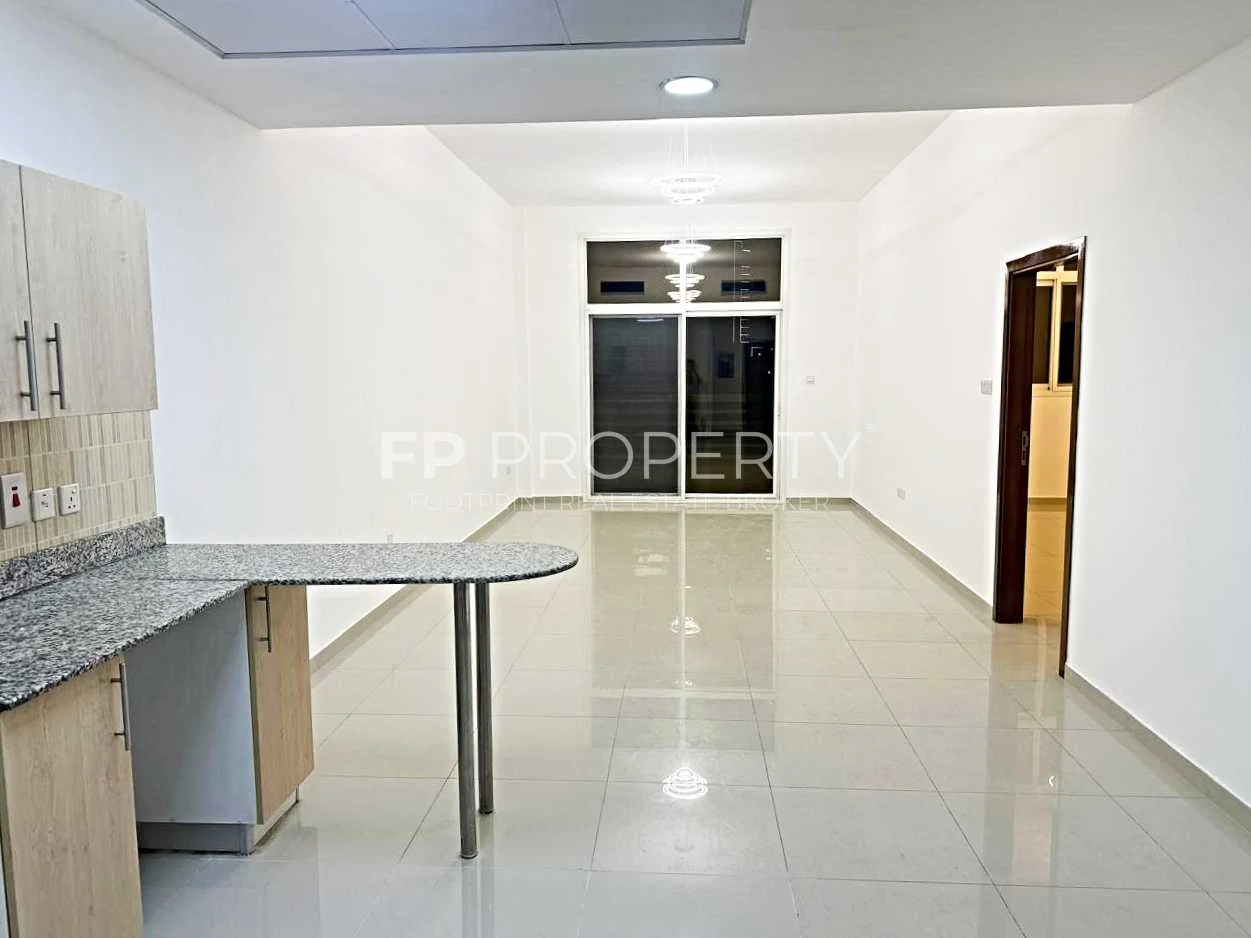 Rented UNIT - 1075sqft - 2 - Full BATHROOMS - Great Deal For End User