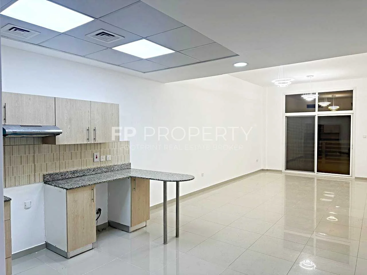 Rented UNIT - 1075sqft - 2 - Full BATHROOMS - Great Deal For End User