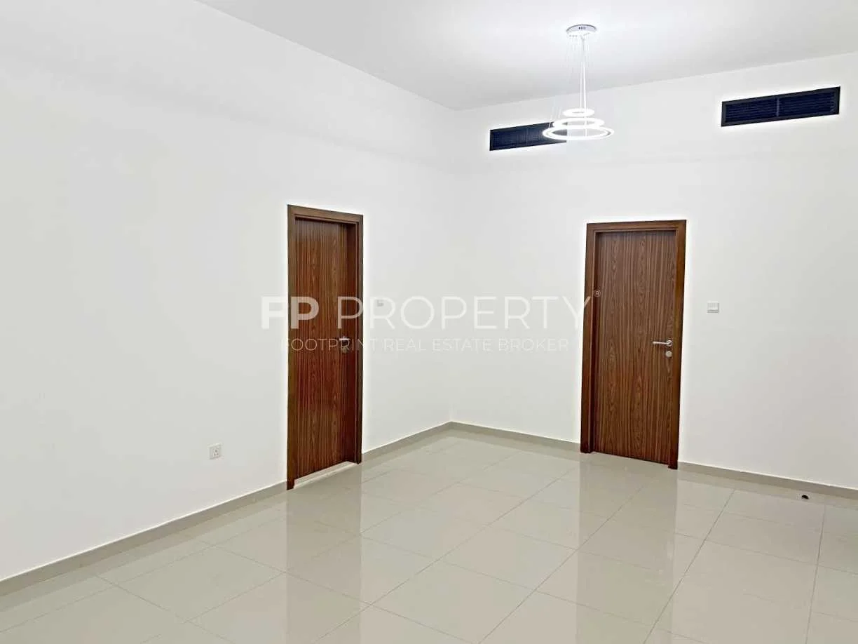 Rented UNIT - 1075sqft - 2 - Full BATHROOMS - Great Deal For End User