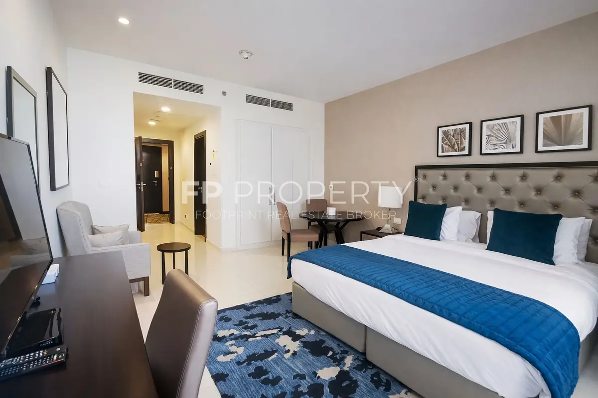 Spacious Fully Furnished Studio-Biggest Size-Open View