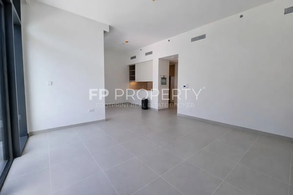 Modern 2-Bedroom Unit | Maids Room | Private Garden | Park View