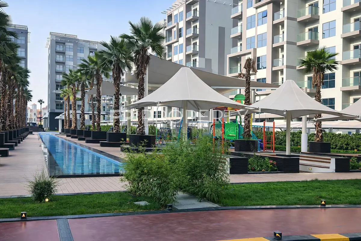 Bright 2BR- Spacious Apartment-Kitchen Appliances
