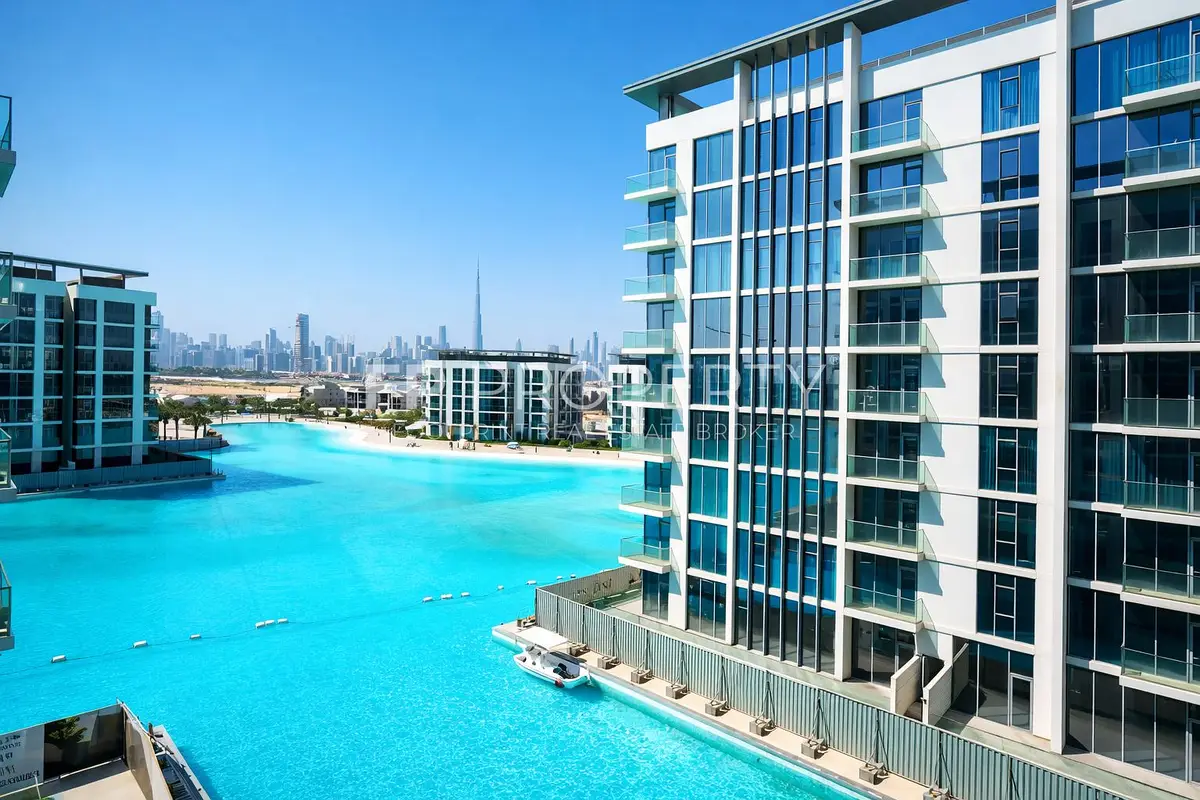 Spacious 1BR- Furnished- Higher Floor-Lagoon View