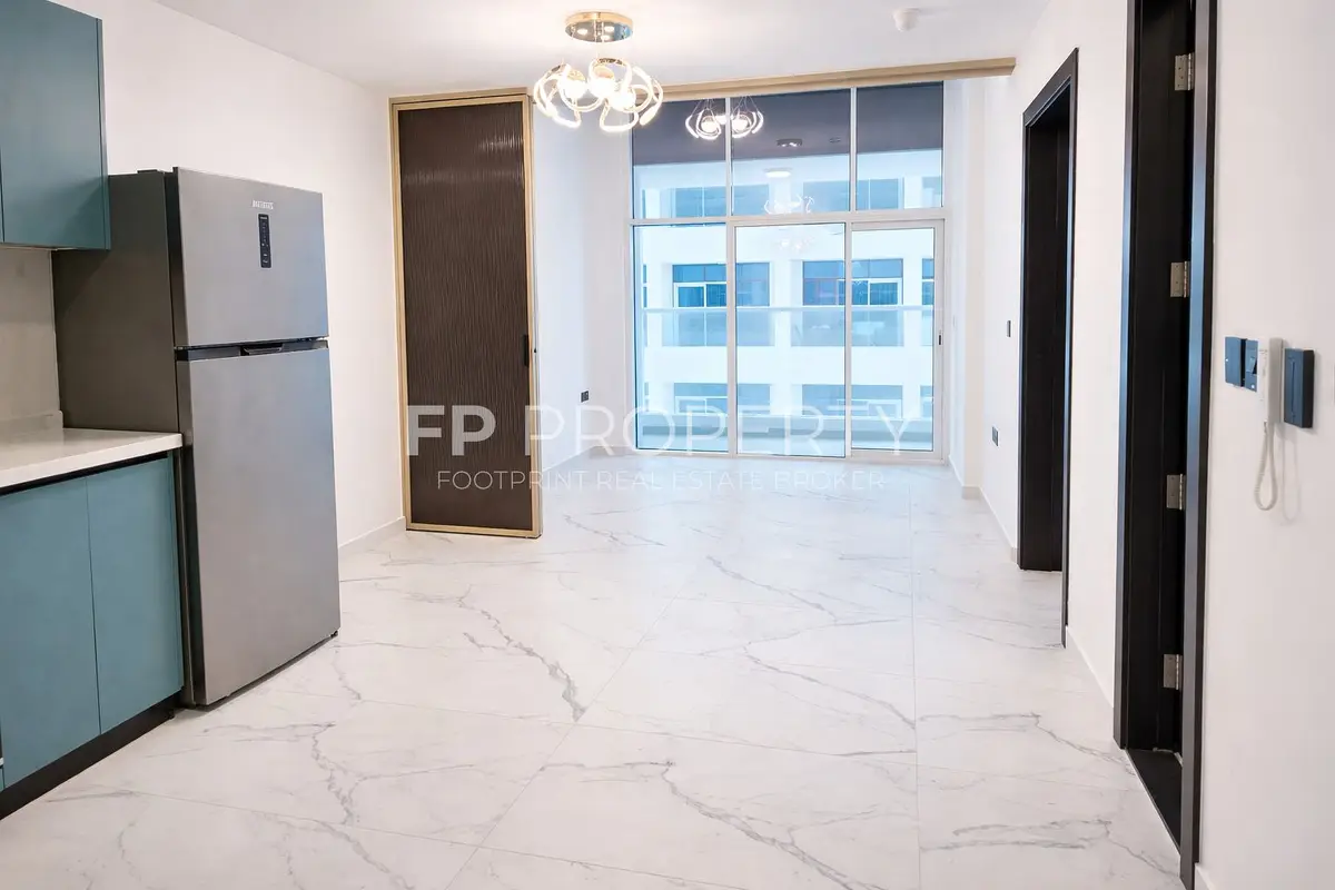 1BR- Fully Furnished-Higher Floor-Ready To Move In