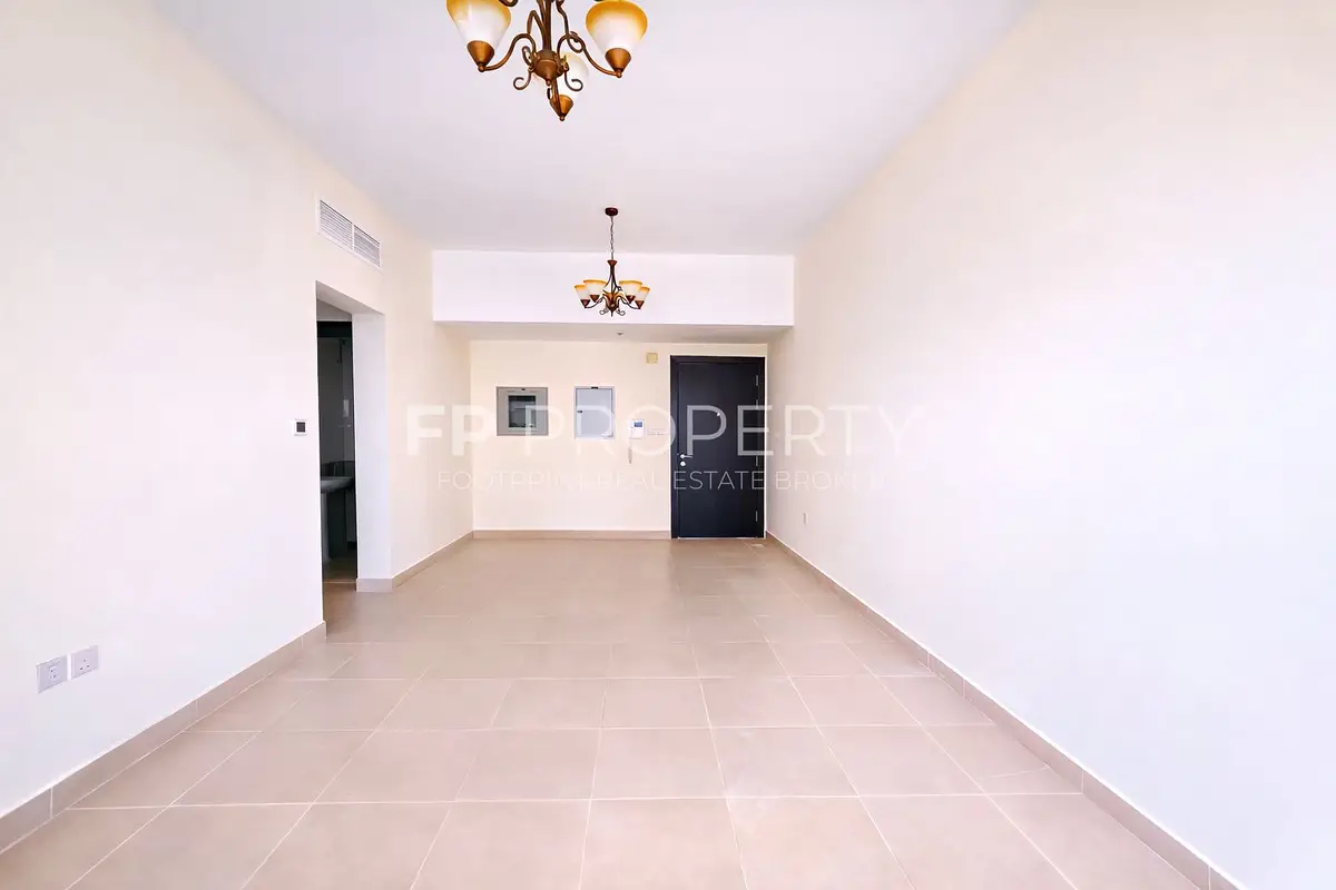 Golf course view | Chiller free | Mid floor