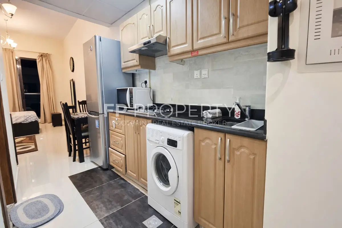 Furnished | Bright unit | Monthly Option Available