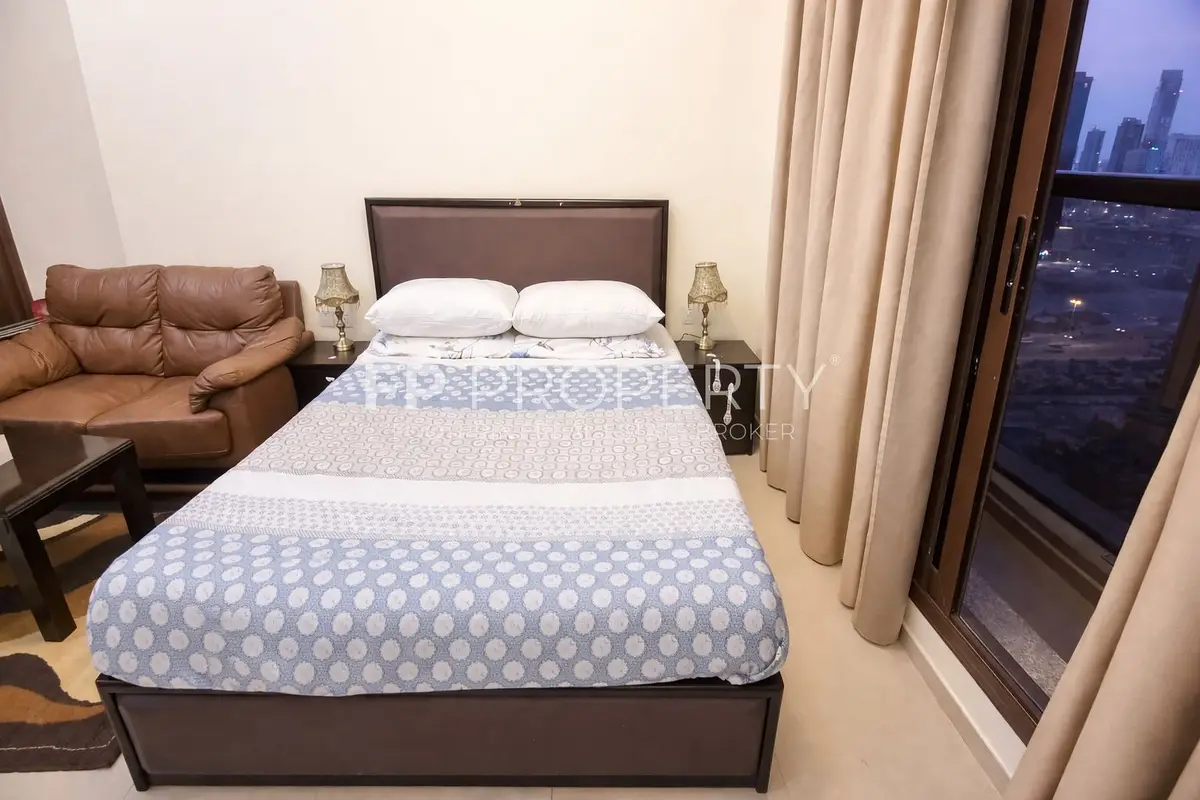 Furnished | Bright unit | Monthly Option Available