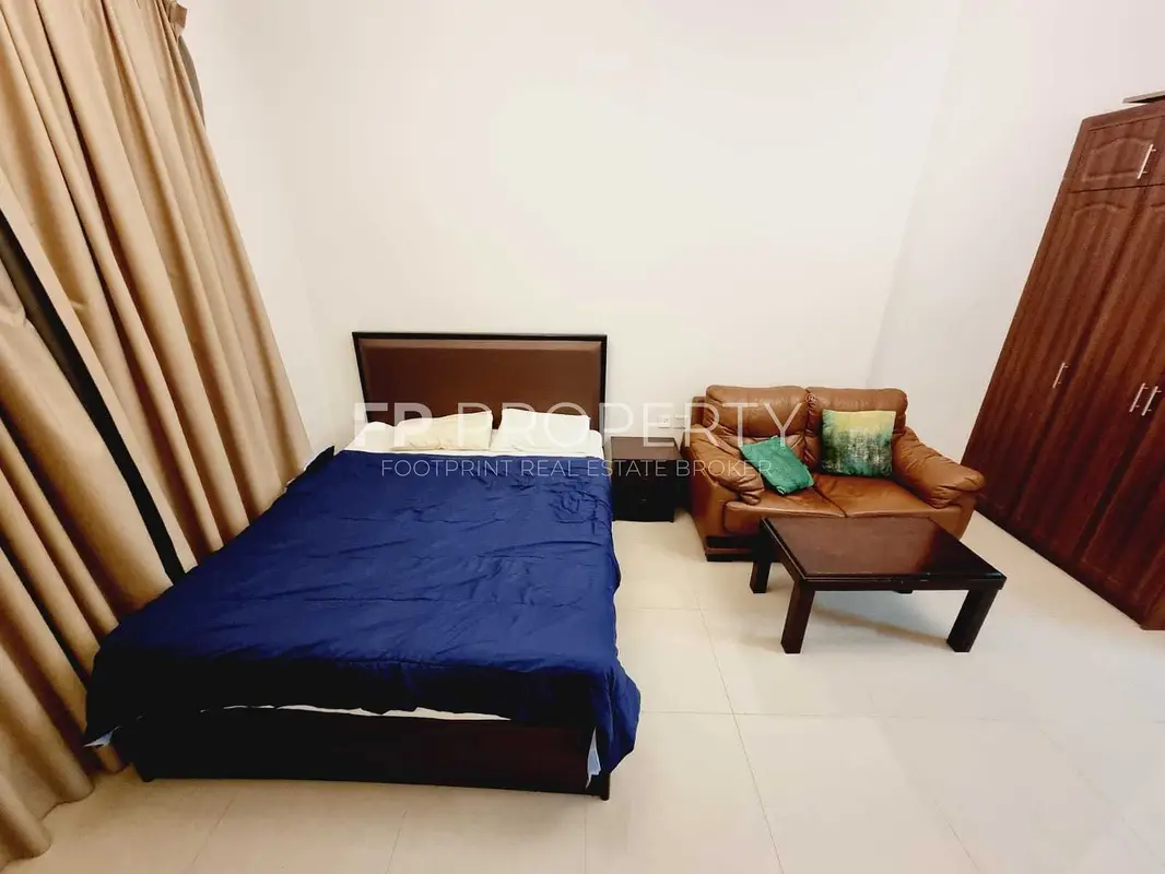 Amazing Furnished Unit | Middle floor