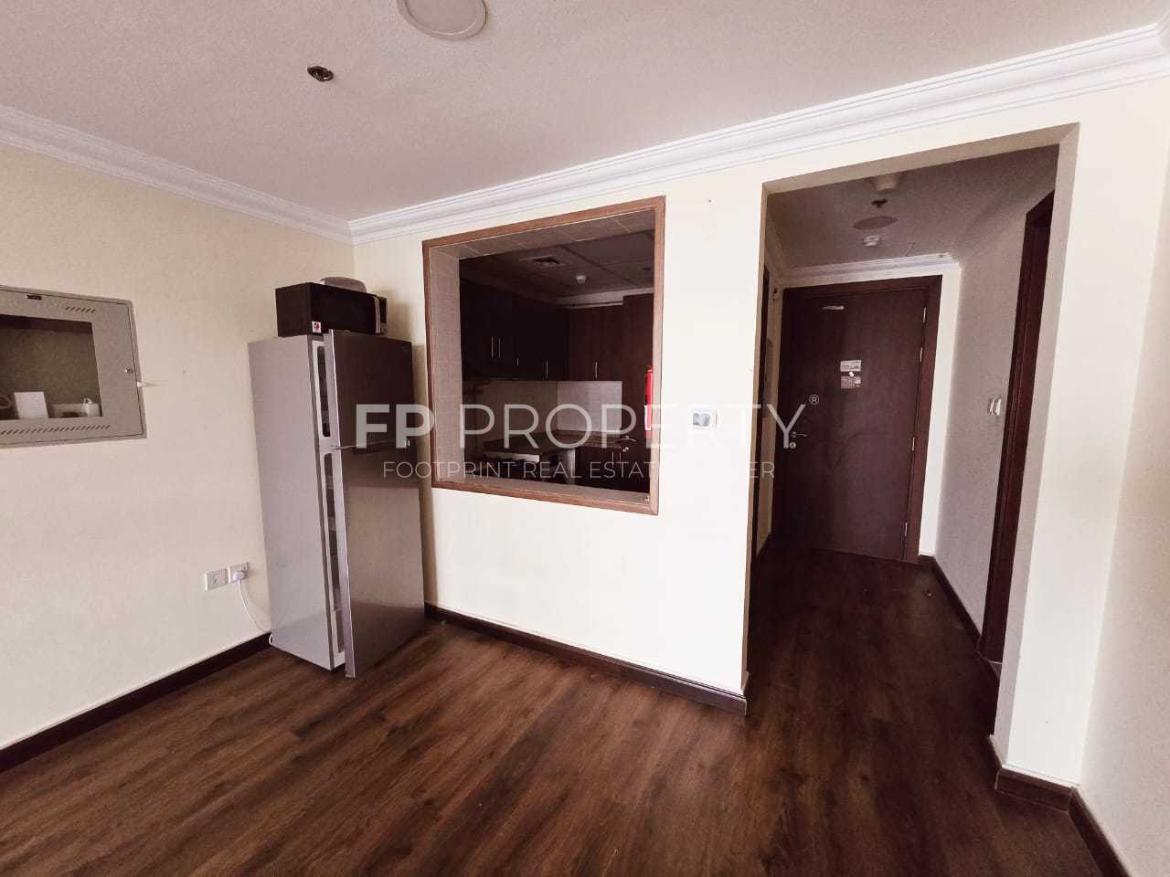 Chiller Free | Mid Floor | Rented unit