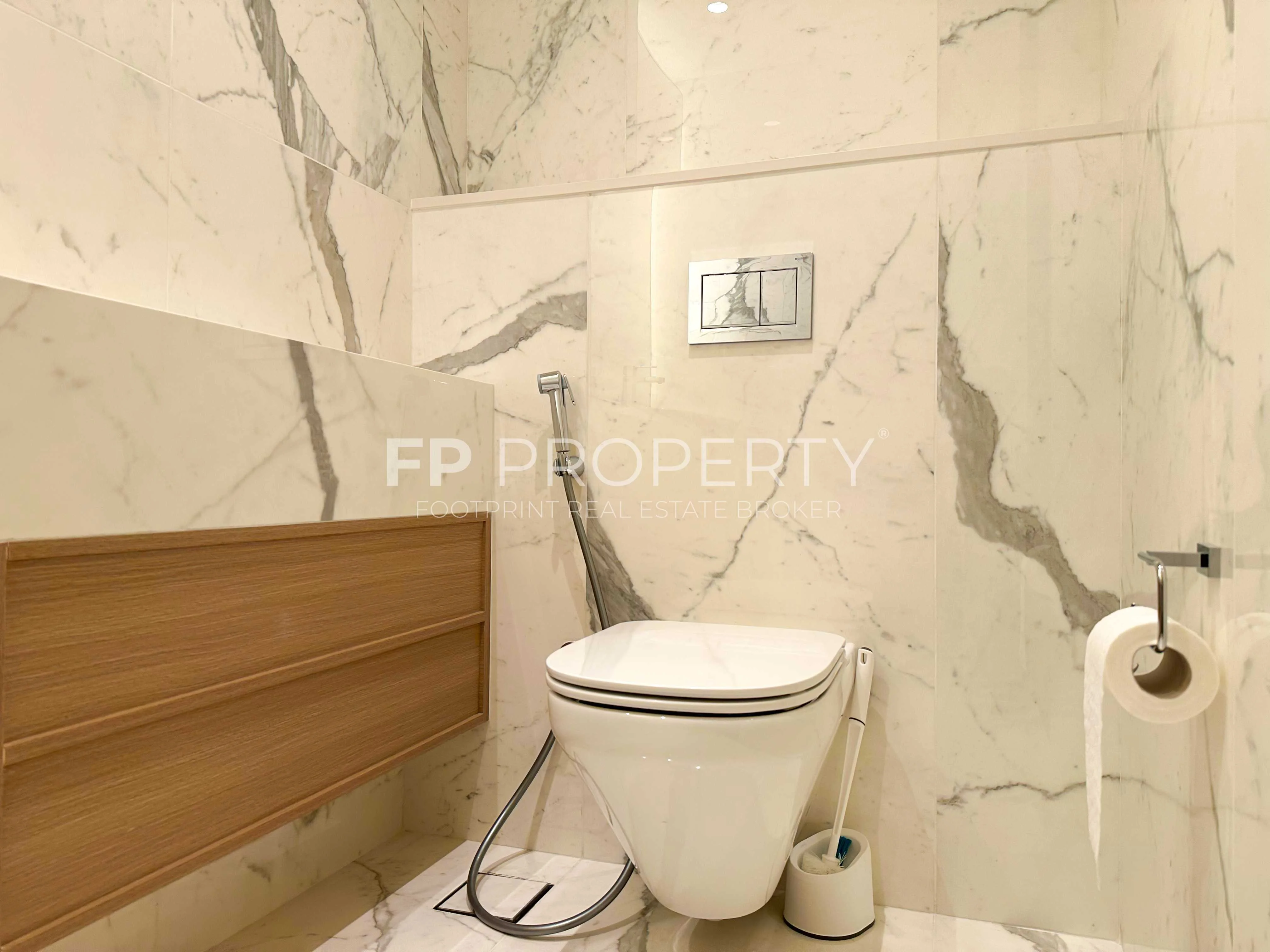 Elegant 2BR with Premium Furnishings | Rented Unit | Direct Zabeel Park & Dubai Frame View