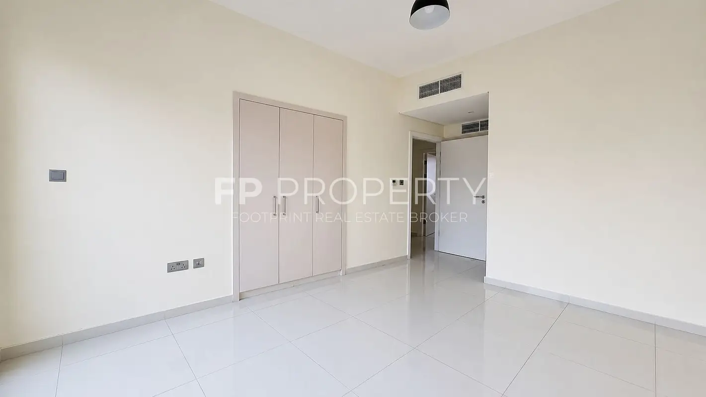 Large 3 Bed | R2M Type | Bigger Plot | Maids room | Vacant