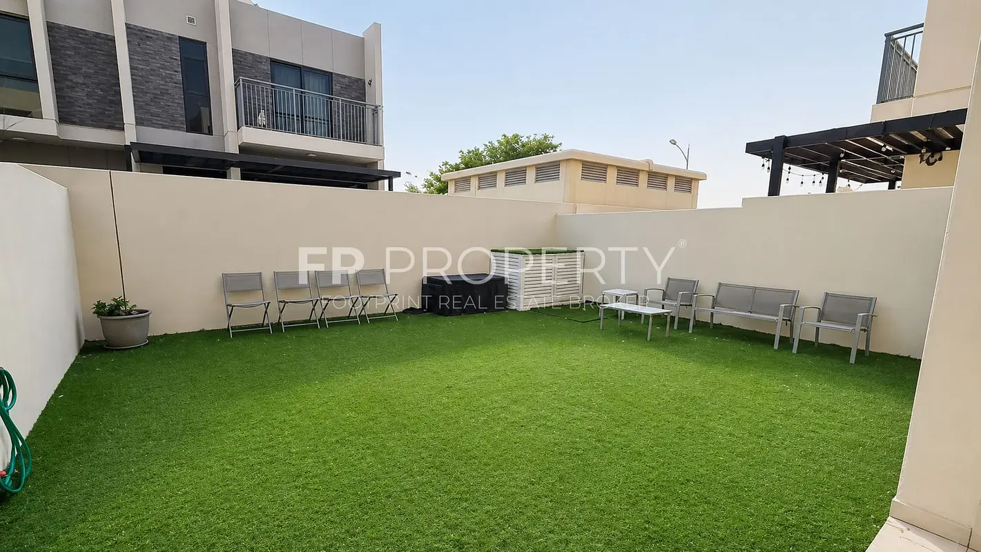 Large 3 Bed | R2M Type | Bigger Plot | Maids room | Vacant