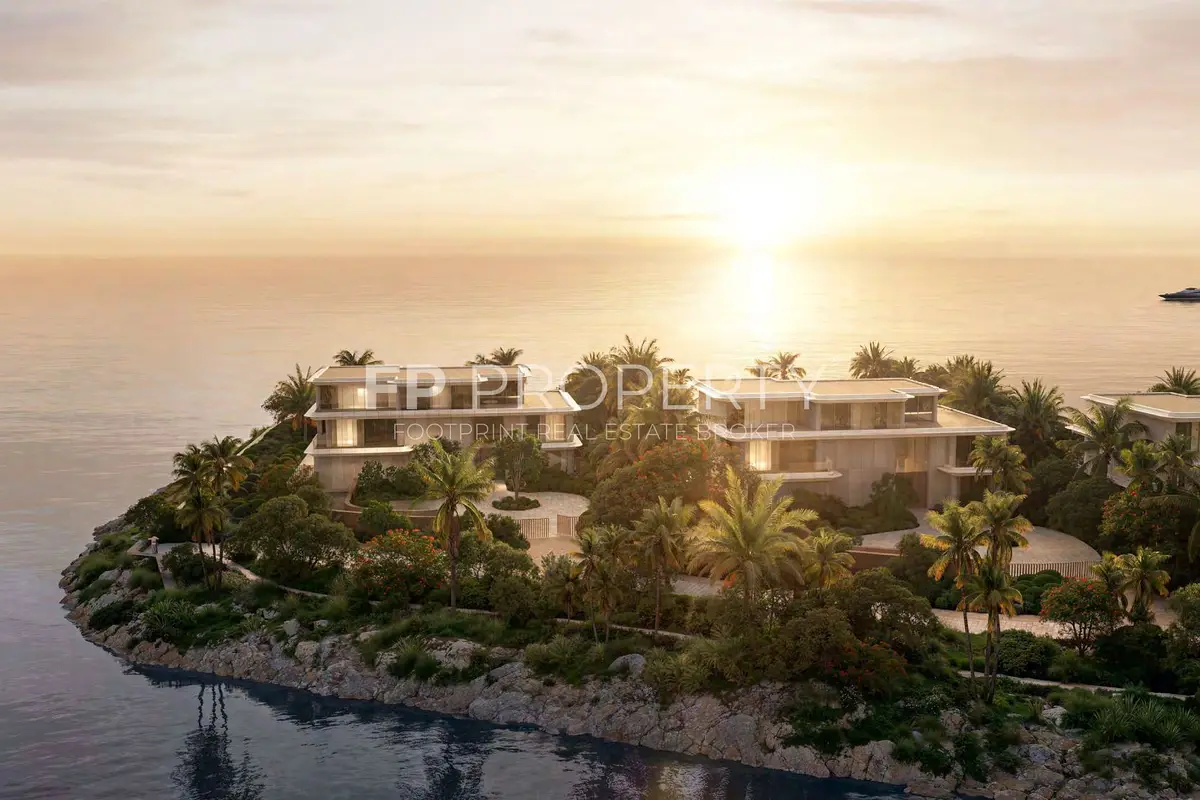 7 Bedroom Oceanfront Mansions | Just 6 Exclusive