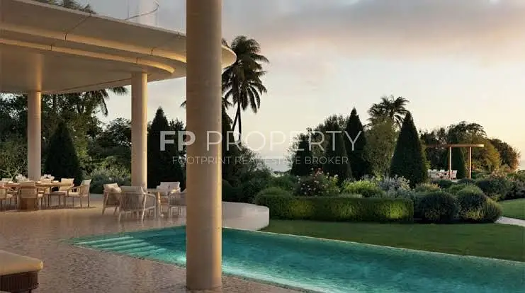 7 Bedroom Oceanfront Mansions | Just 6 Exclusive