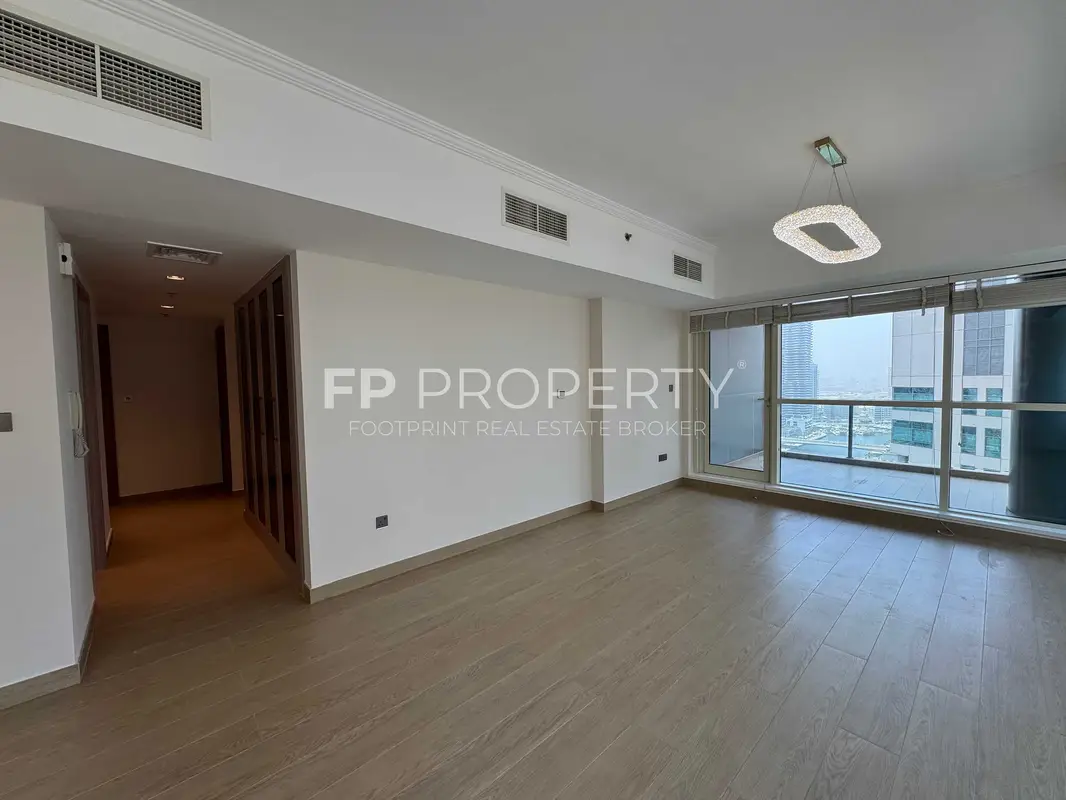 Marina View | Freshly Upgraded | Private Jacuzzi | Chiller Free