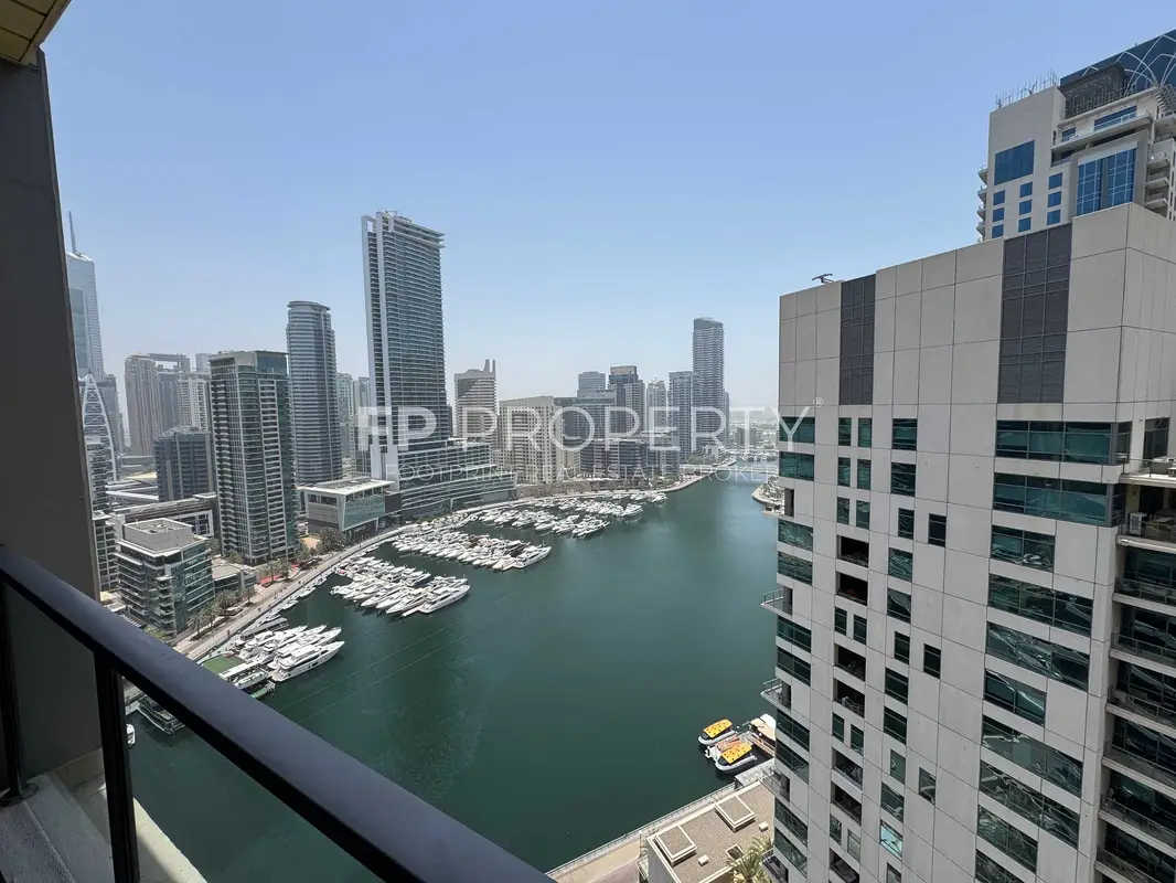 Marina View | Freshly Upgraded | Private Jacuzzi | Chiller Free
