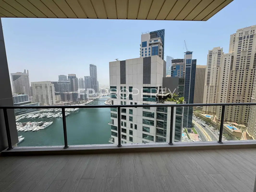 Marina View | Freshly Upgraded | Private Jacuzzi | Chiller Free