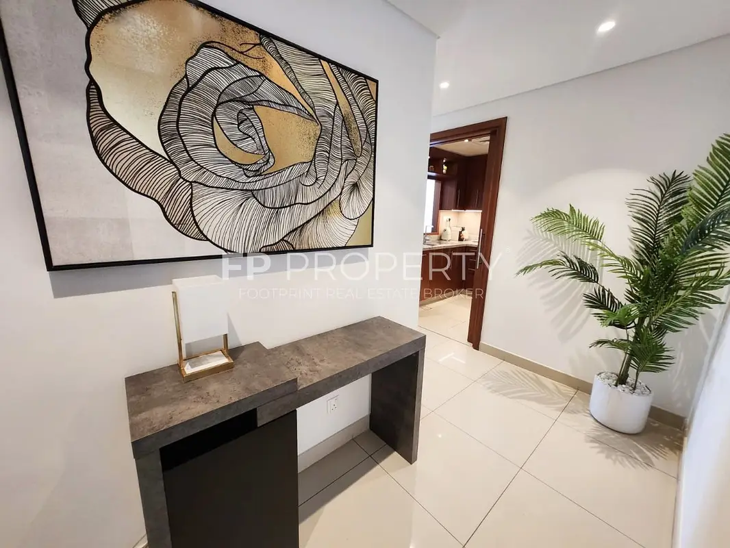 Fully Furnish 1 Bed | Vacant | Community View | Ready