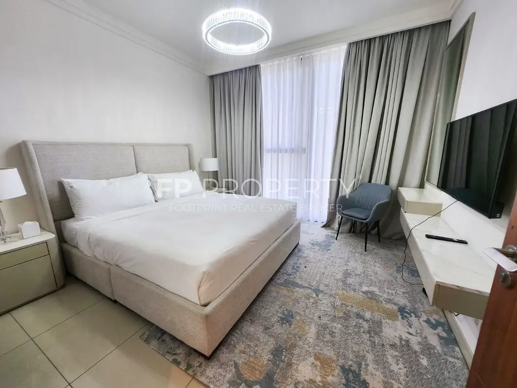 Fully Furnish 1 Bed | Vacant | Community View | Ready