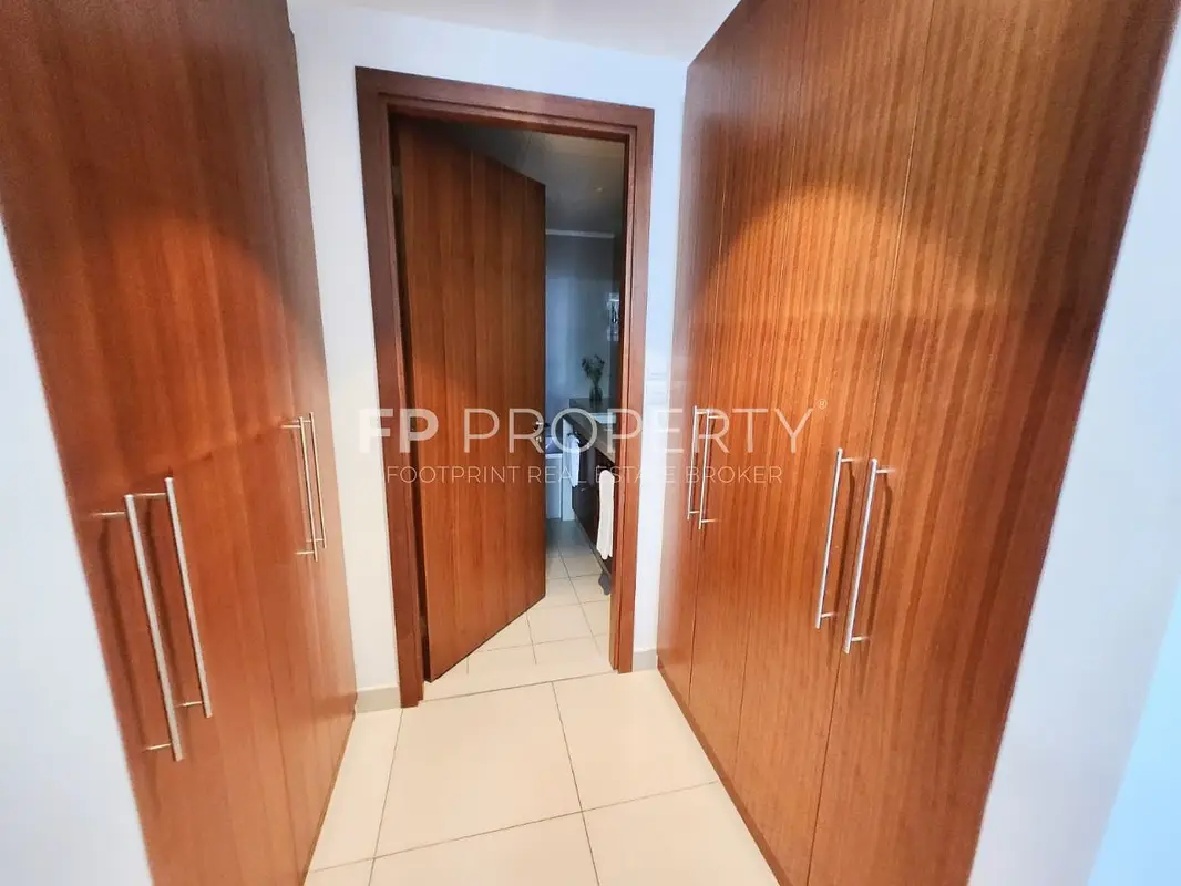 Fully Furnish 1 Bed | Vacant | Community View | Ready