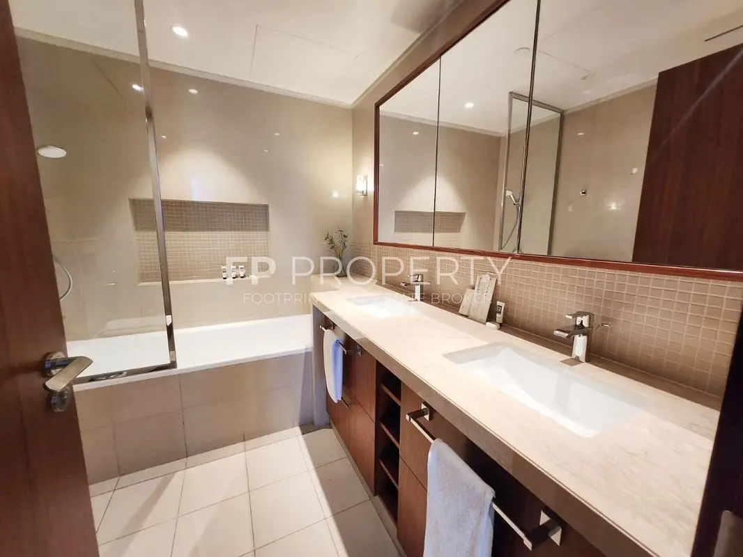 Fully Furnish 1 Bed | Vacant | Community View | Ready