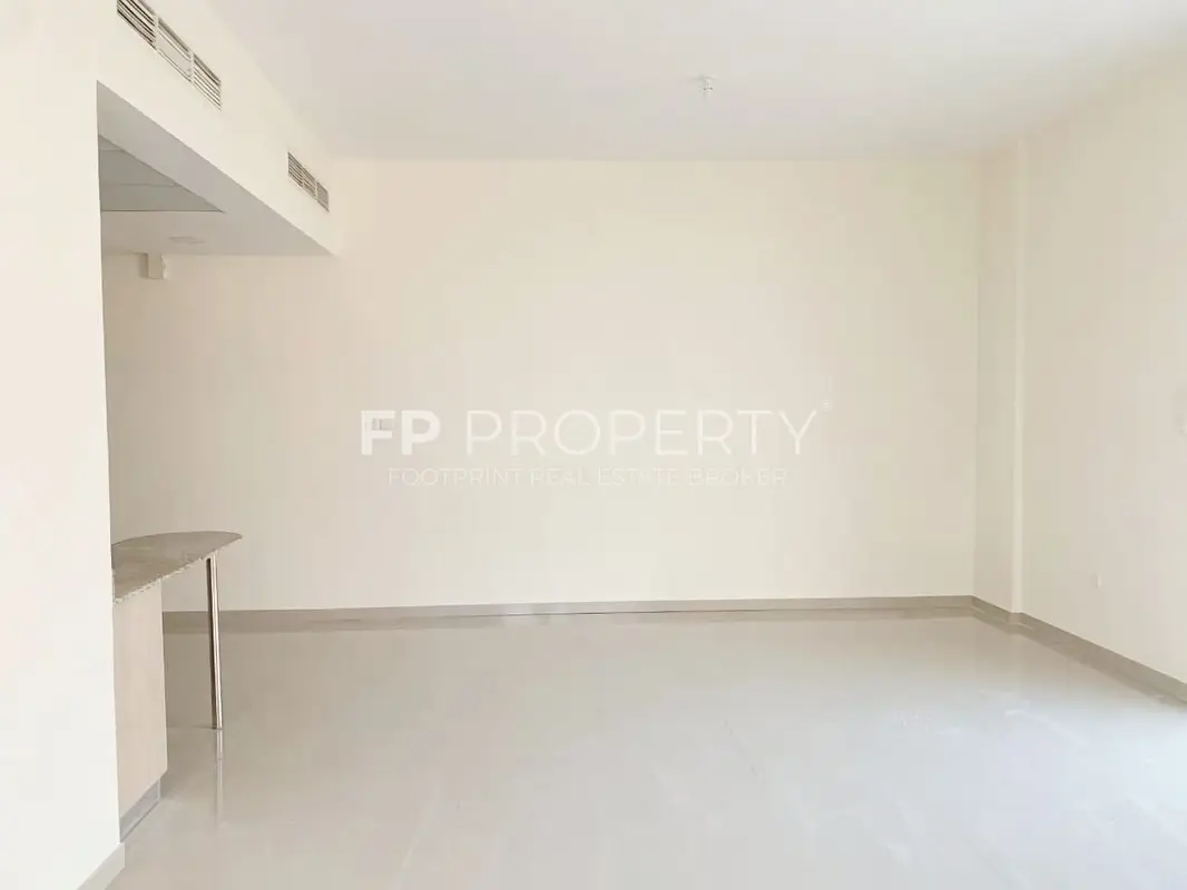 Spacious And Bright 1BHK For Rent In Madison Residences