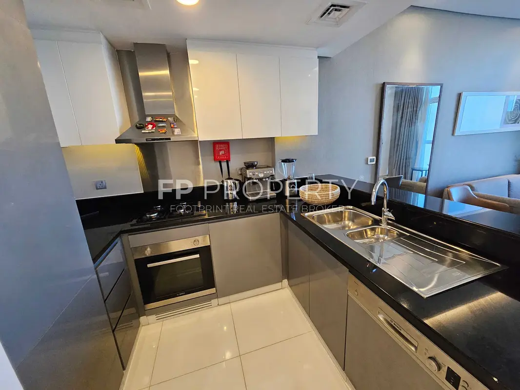 HIGH FLOOR | CANAL VIEW | FULLY FURNISHED