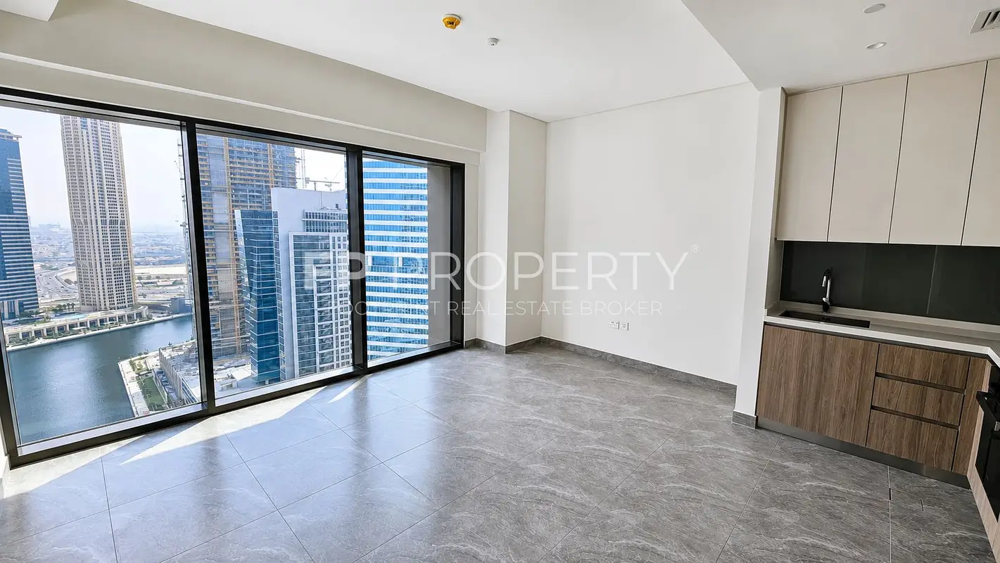 Luxury 1BR | Brand New | High Floor | Near Metro