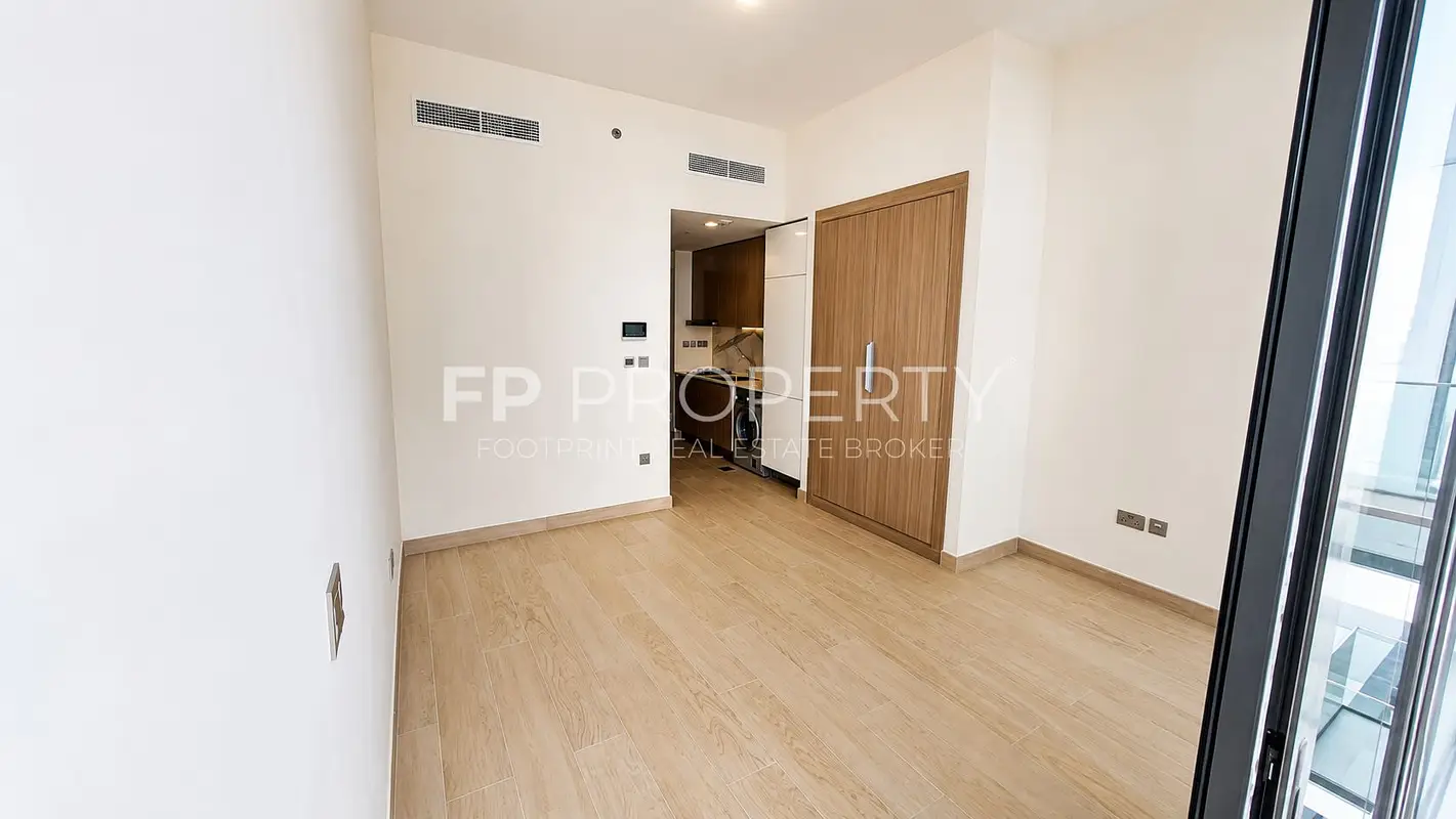 Studio | Ready to Move | Prime Location