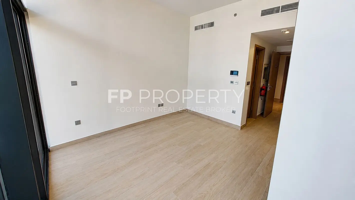 Studio | Ready to Move | Prime Location