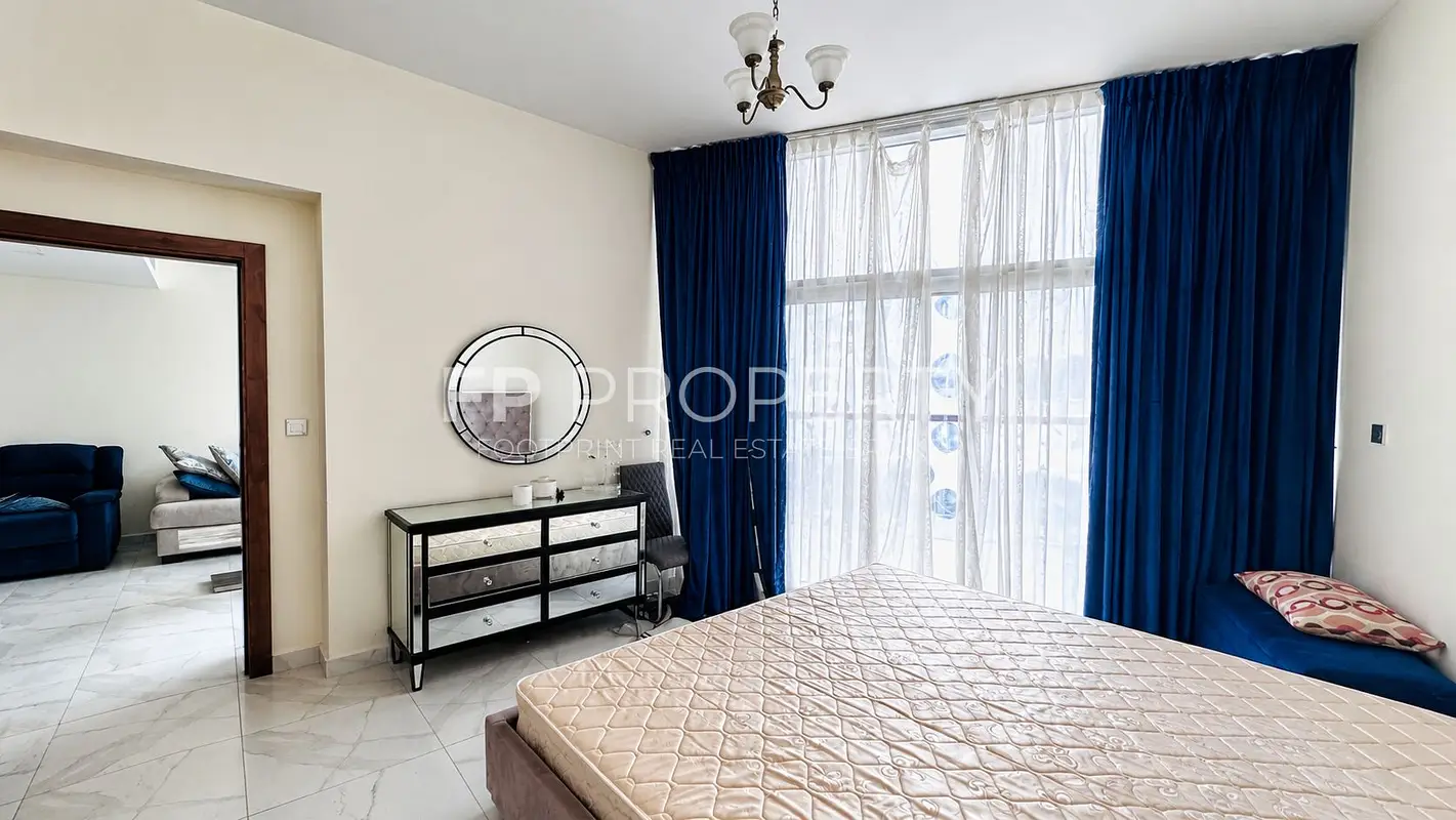 Spacious 1BR- Furnished- Burj Khalifa N Canal View