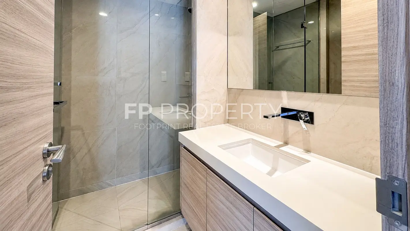 1BR Brand New - Furnished - Higher Floor - Ready