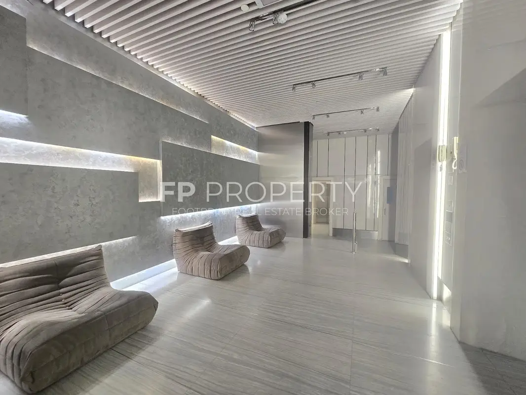 Bright and Spacious | Higher Floor | Open View