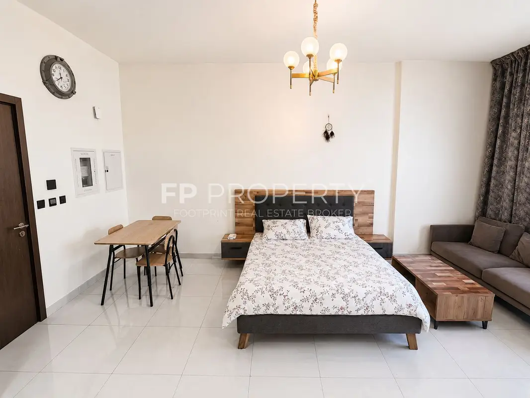 Fully Furnished | Open View | Mid Floor