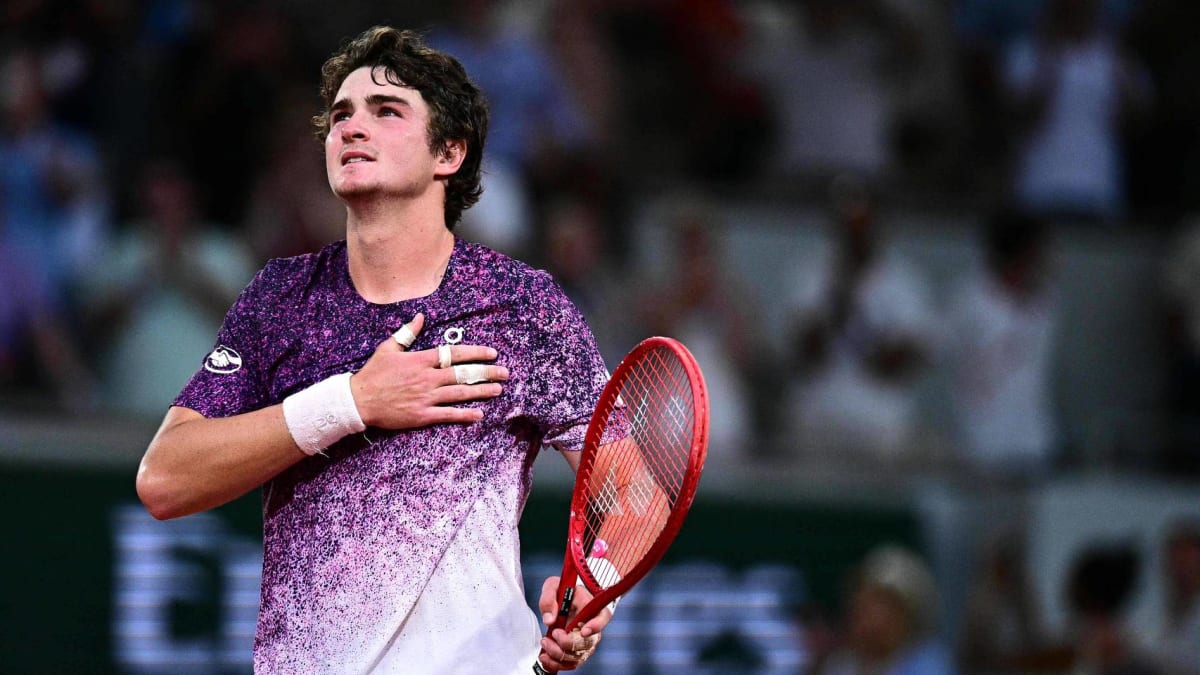 João Fonseca derruba Djokovic em Roland Garros