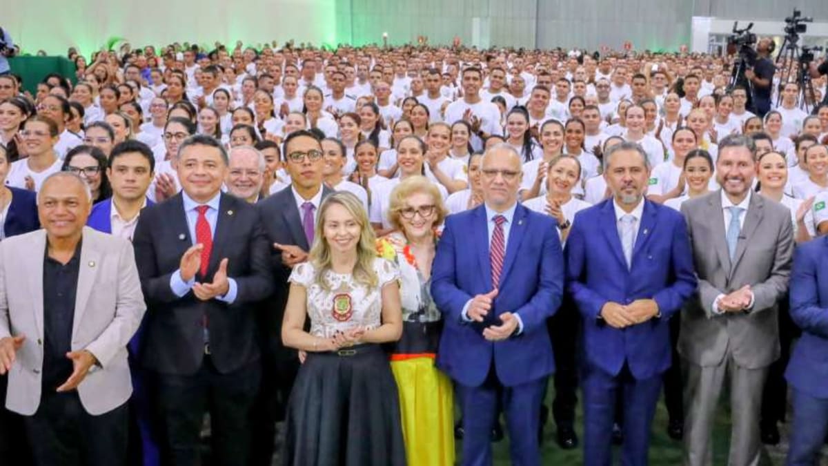 750 novos oficiais investigadores da Polícia Civil do Ceará tomam posse e iniciam curso de formação