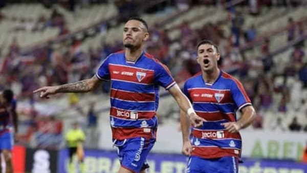 Fortaleza goleia o Londrina e volta a vencer na Série B