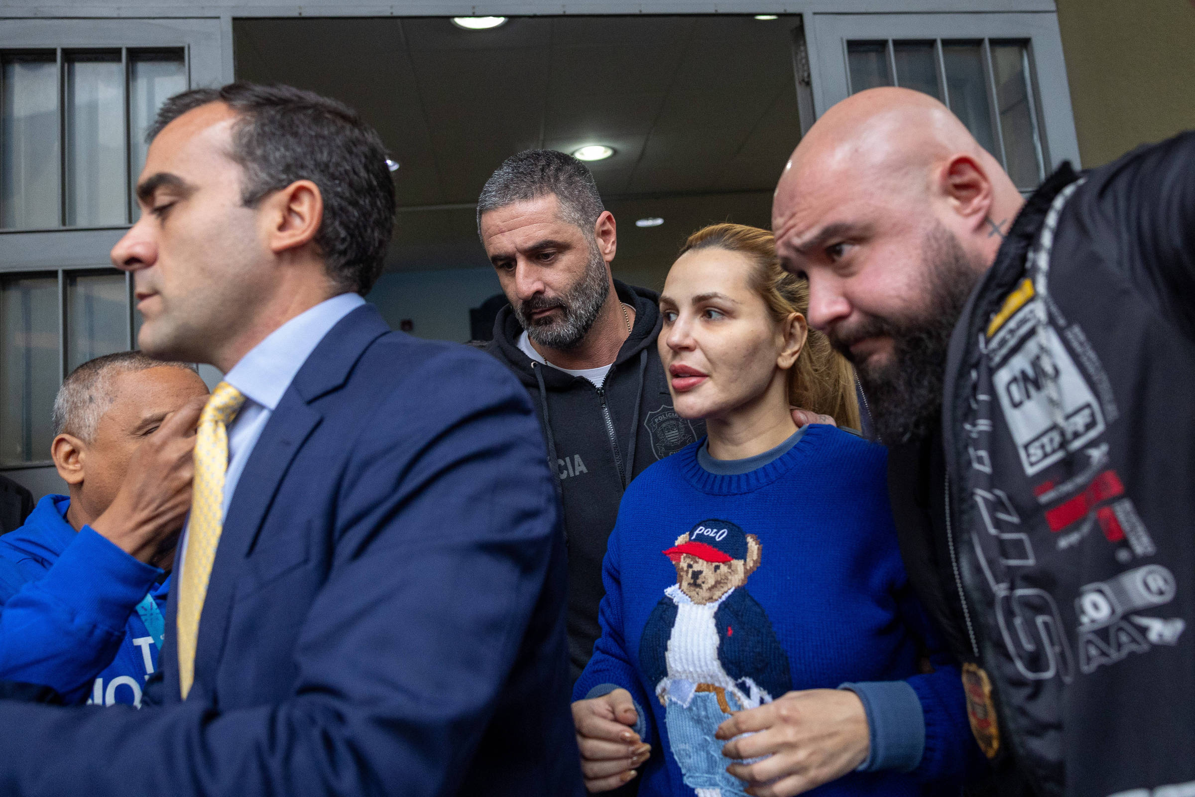 Promotor diz que relação de Deolane com família de Marcola era “direta e íntima”