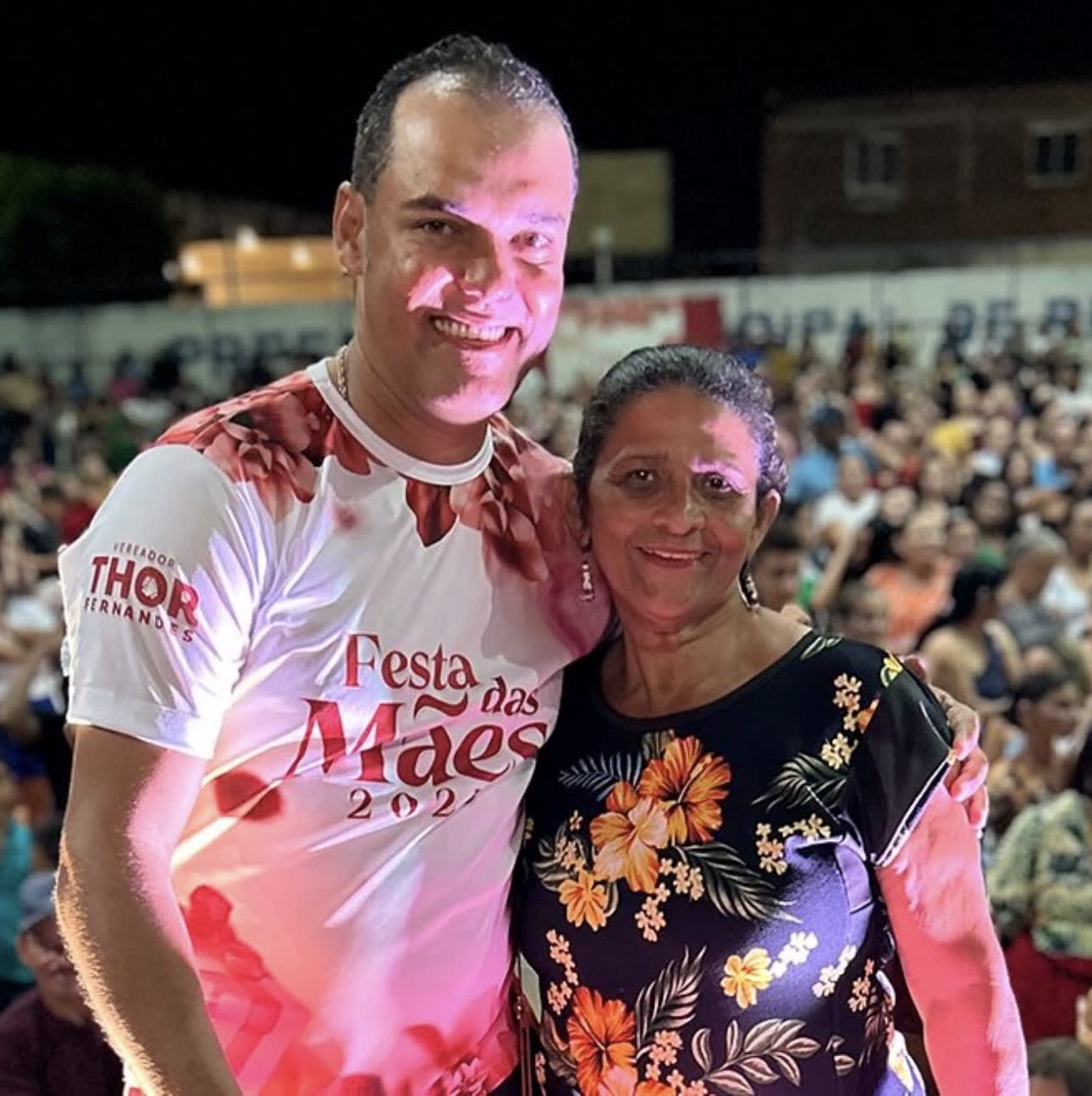 Thor Fernandes anuncia Festa das Mães com sorteio de moto e brindes No Sítio Canto