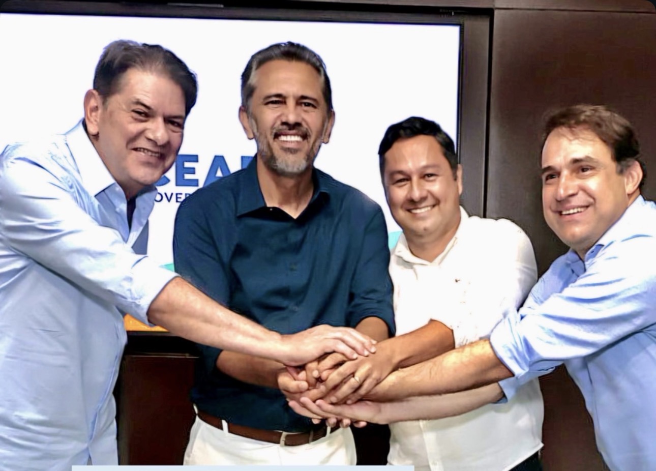 Elmano anuncia nas redes sociais avanço da estrada entre Russas e Jaguaruana; Sávio comemora conquista histórica