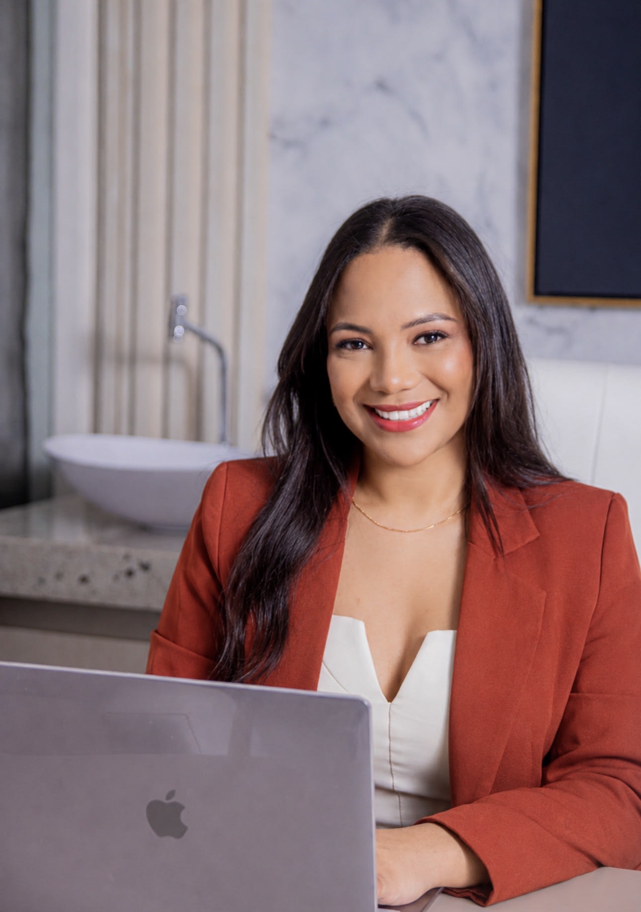 Dra. Raquel Nascimento 