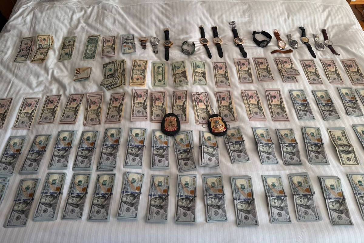Líder do Governo no Senado, Jaques Wagner tem US$ 55 mil e 33 mil euros encontrados pela PF em endereços ligados a ele