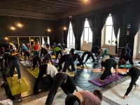 Yoga flow 100x100 gaza